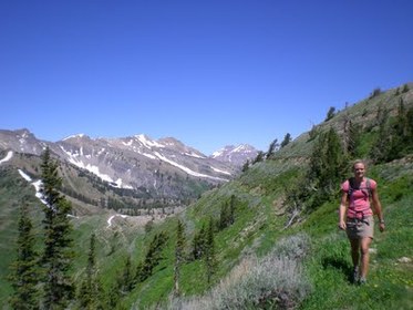Hiking the Cascade Saddle Utah